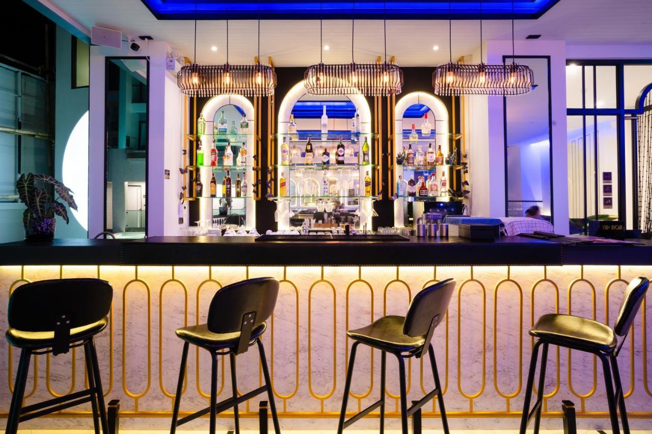 Ratri Hotel Phuket Old Town Bagian luar foto