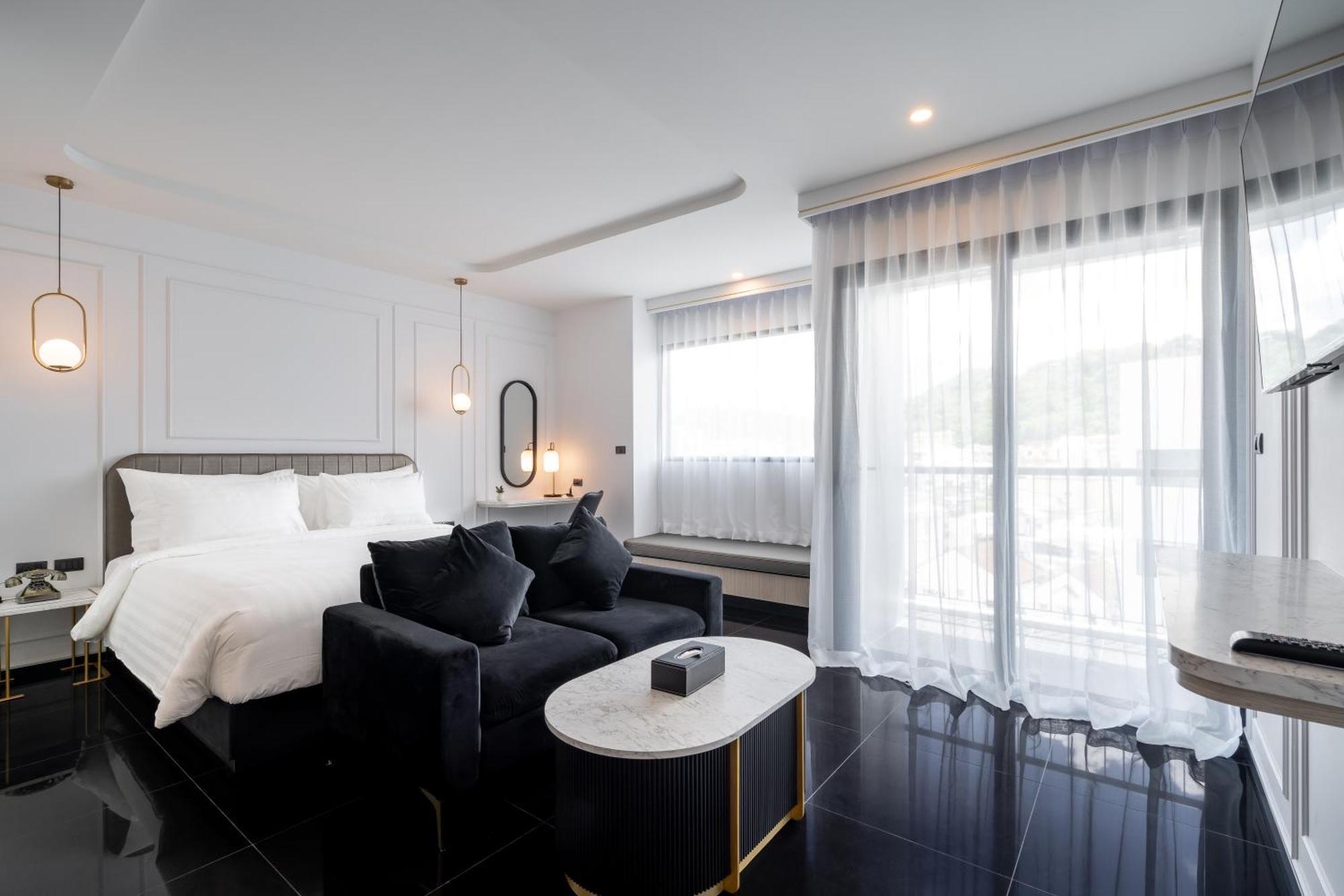 Ratri Hotel Phuket Old Town Bagian luar foto